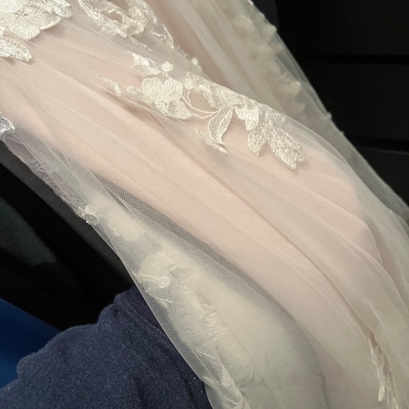 Joelle Wtoo by Watters Bridal Gown - Picture 14 of 14